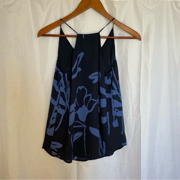 ANN TAYLOR LOFT Women’s Navy Blue Floral Sleeveless Strappy Blouse Size XXSP - Picture 7 of 9